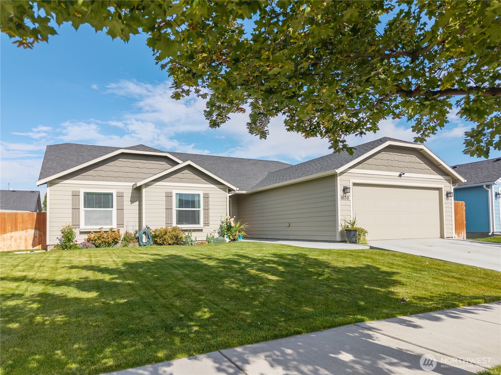 1630 E Filmore Drive , Moses Lake, WA 98837