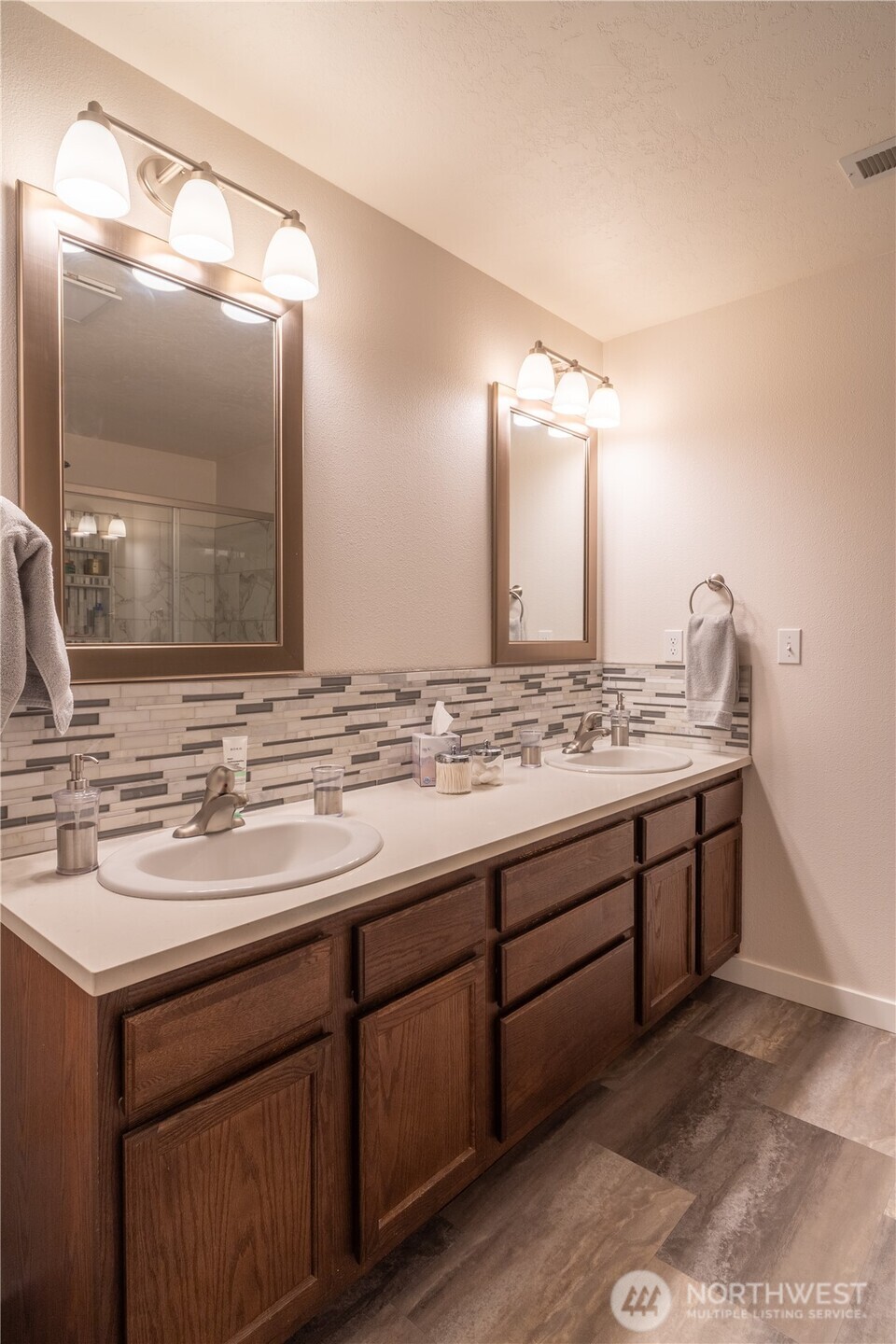 1630 E Filmore Drive , Moses Lake, WA 98837