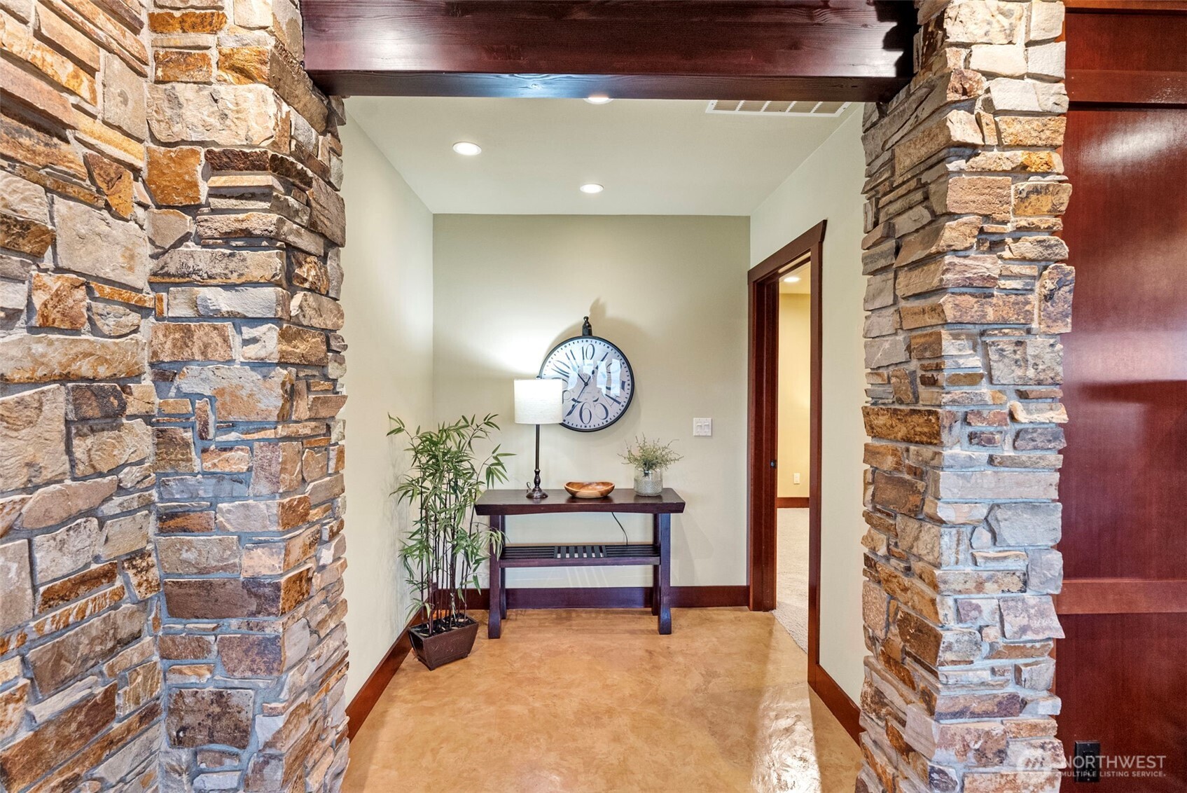 6916 Soundview Drive , Gig Harbor, WA 98335