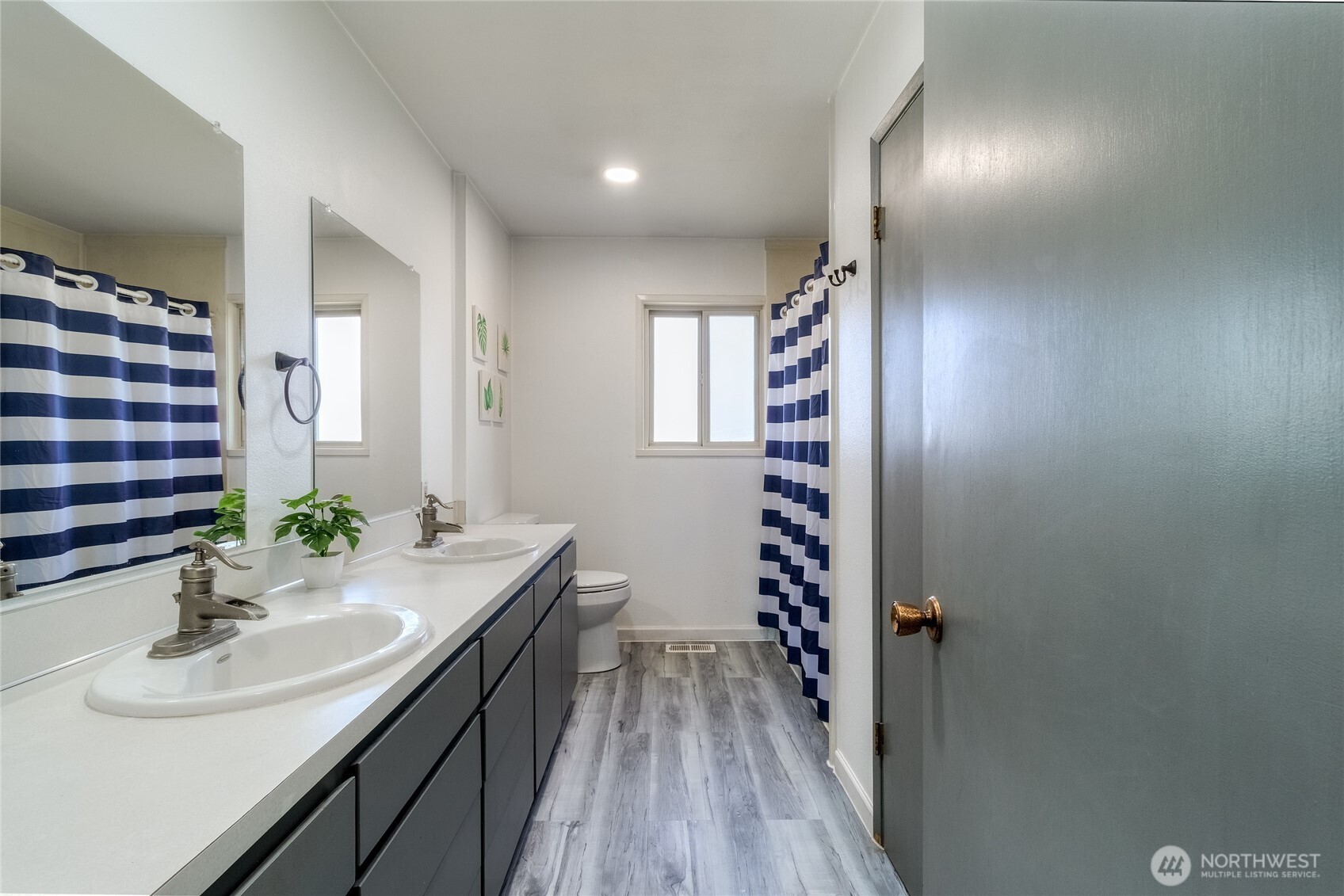 365 SE Highland Park Drive , College Place, WA 99324