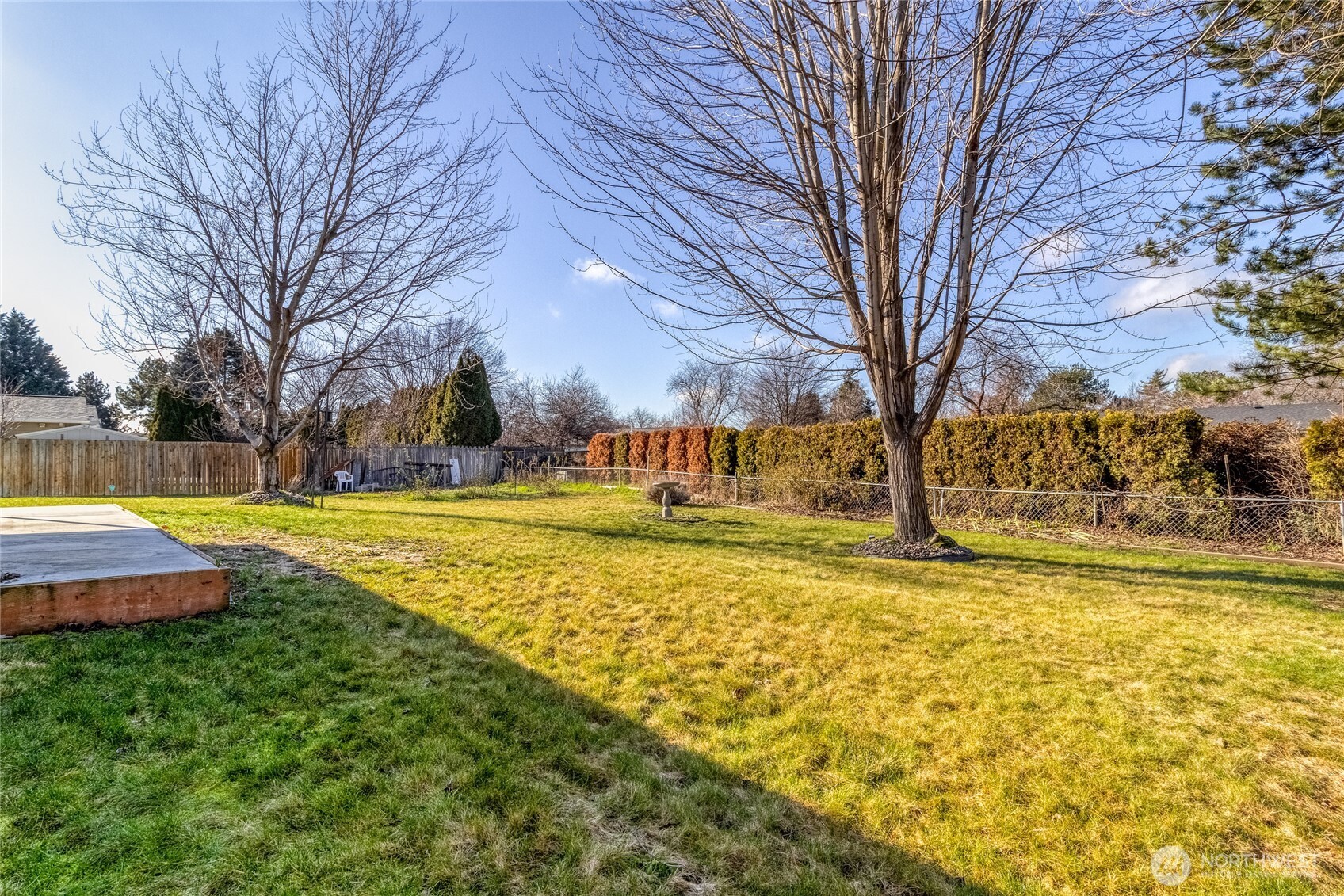 365 SE Highland Park Drive , College Place, WA 99324