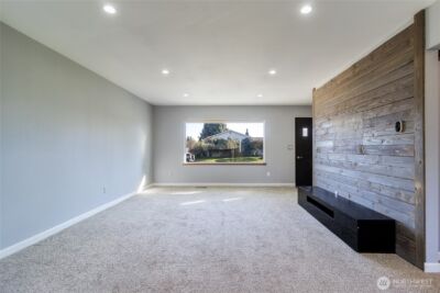 365 SE Highland Park Drive , College Place, WA 99324 - Photo 4