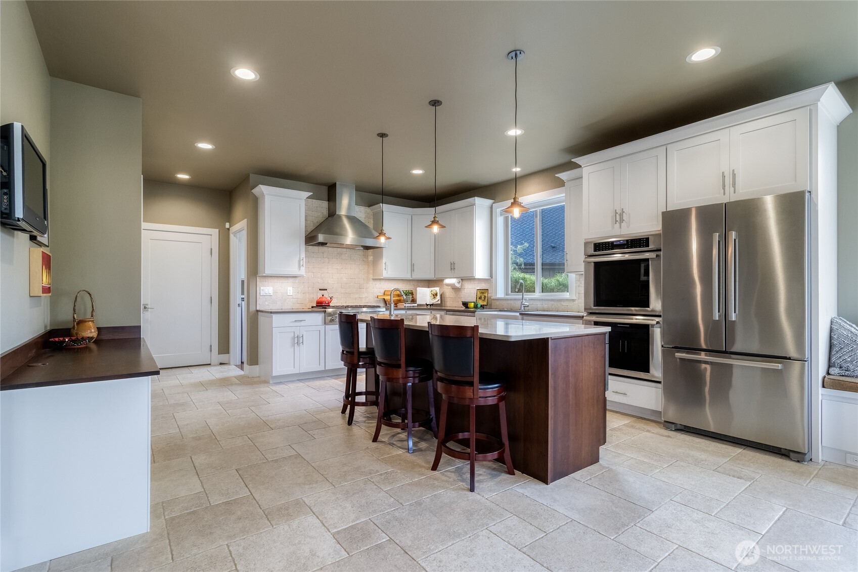 2049 Stillwater Drive , Walla Walla, WA 99362