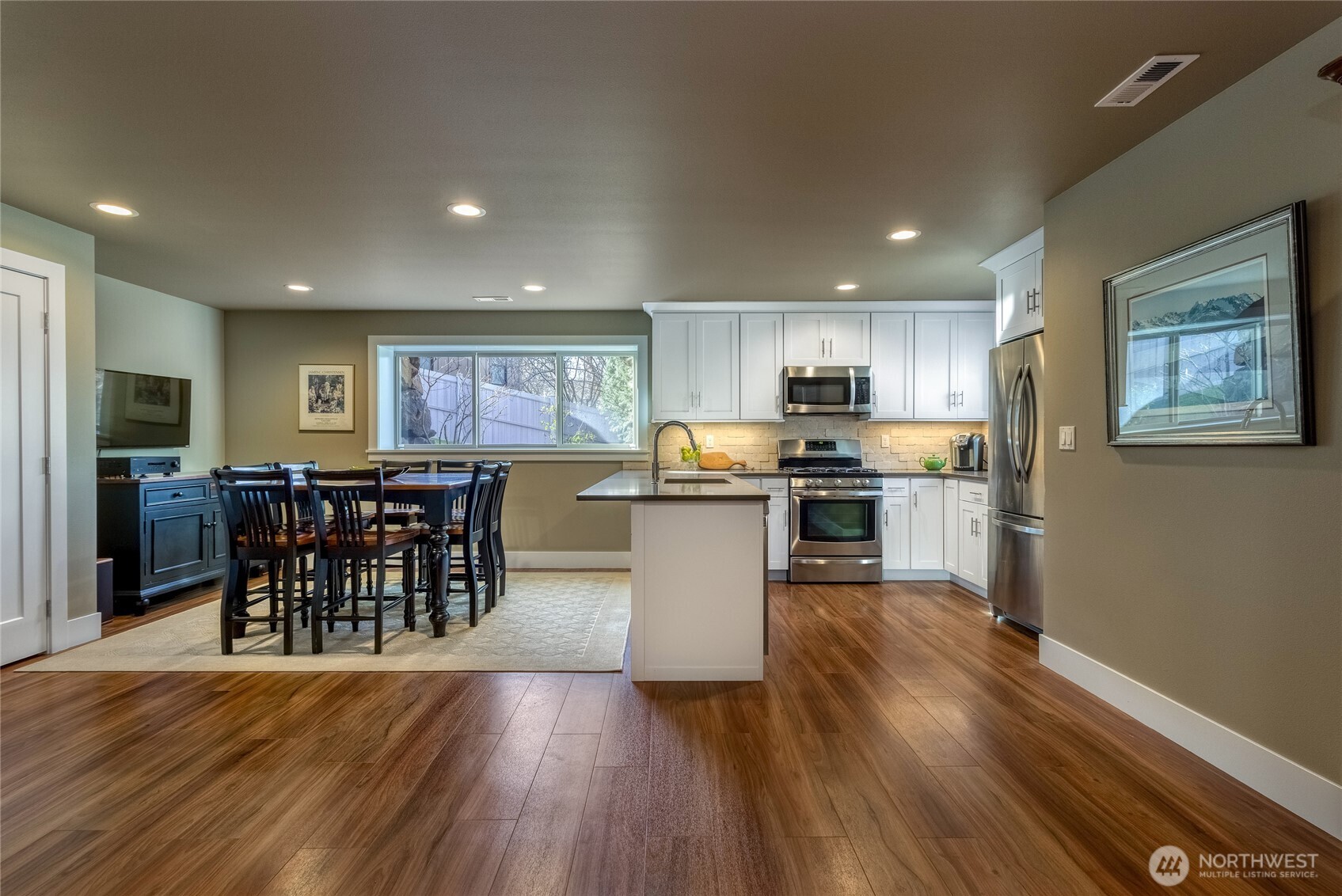 2049 Stillwater Drive , Walla Walla, WA 99362