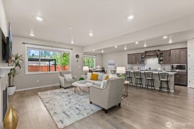 12113 9th Place SE, Lake Stevens, WA 98258 - Photo 2