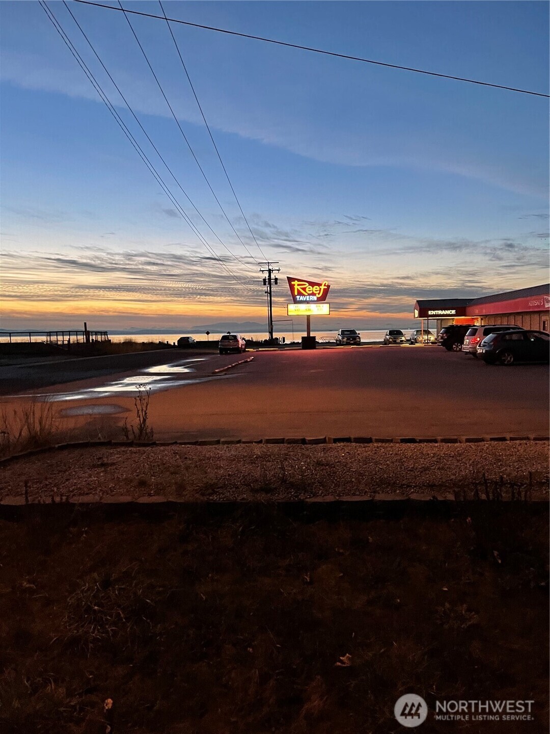 1334 Gulf Road , Point Roberts, WA 98281