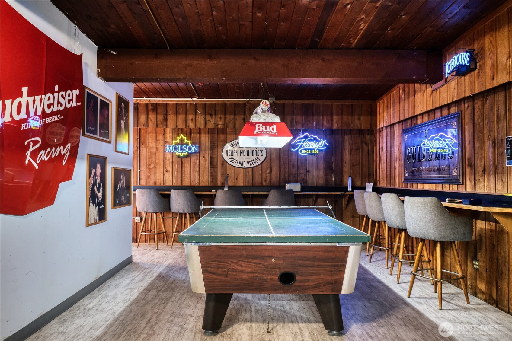 1334 Gulf Road , Point Roberts, WA 98281