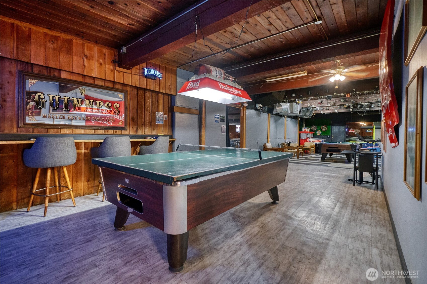 1334 Gulf Road , Point Roberts, WA 98281