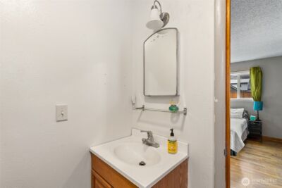 1914 Harbel Street , Wenatchee, WA 98801 - Photo 11