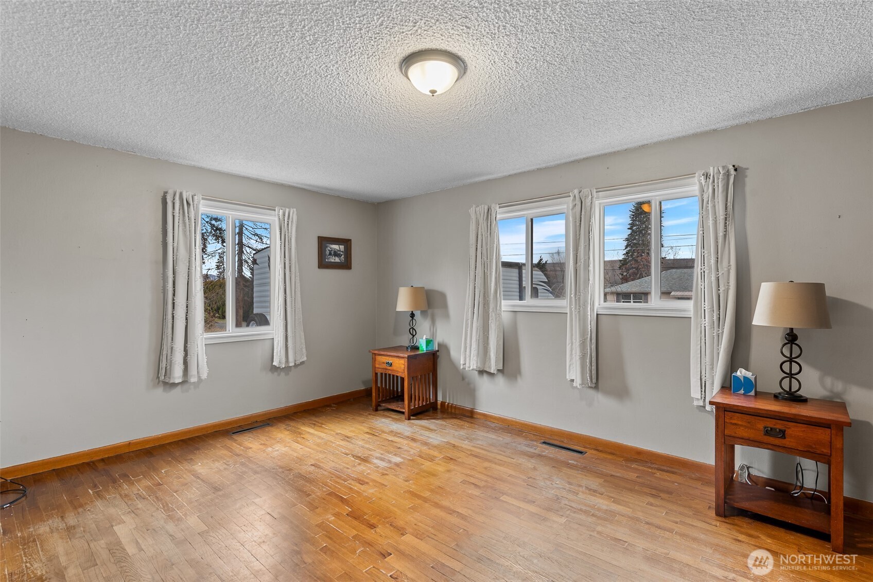 1914 Harbel Street , Wenatchee, WA 98801