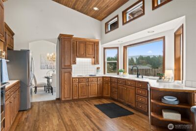 205 Conant Drive N, Eatonville, WA 98328-8046 - Photo 11