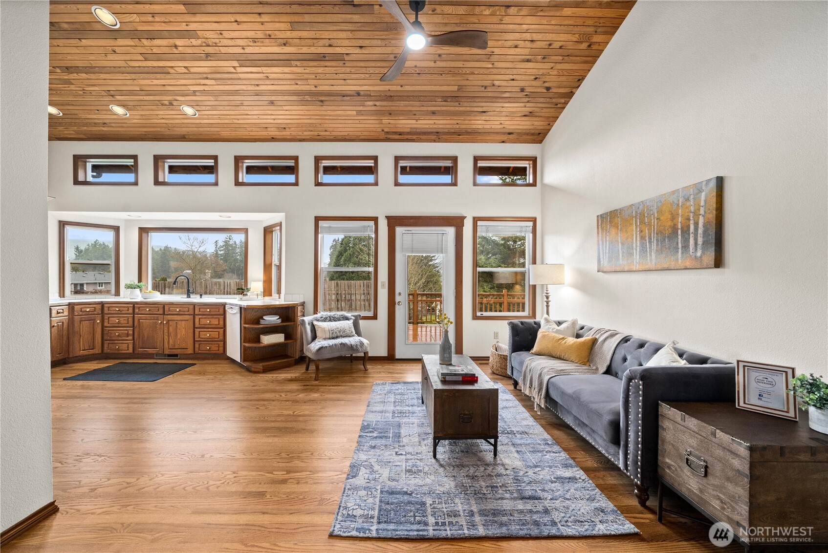 205 Conant Drive N, Eatonville, WA 98328-8046