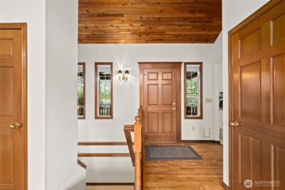 205 Conant Drive N, Eatonville, WA 98328-8046 - Photo 28