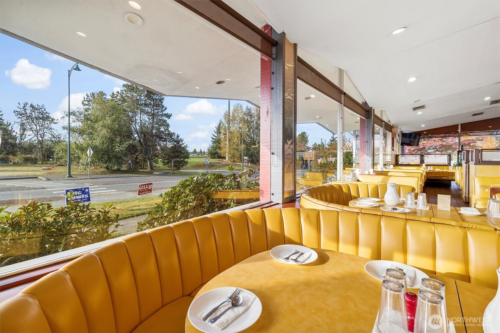 234 D Street , Blaine, WA 98230