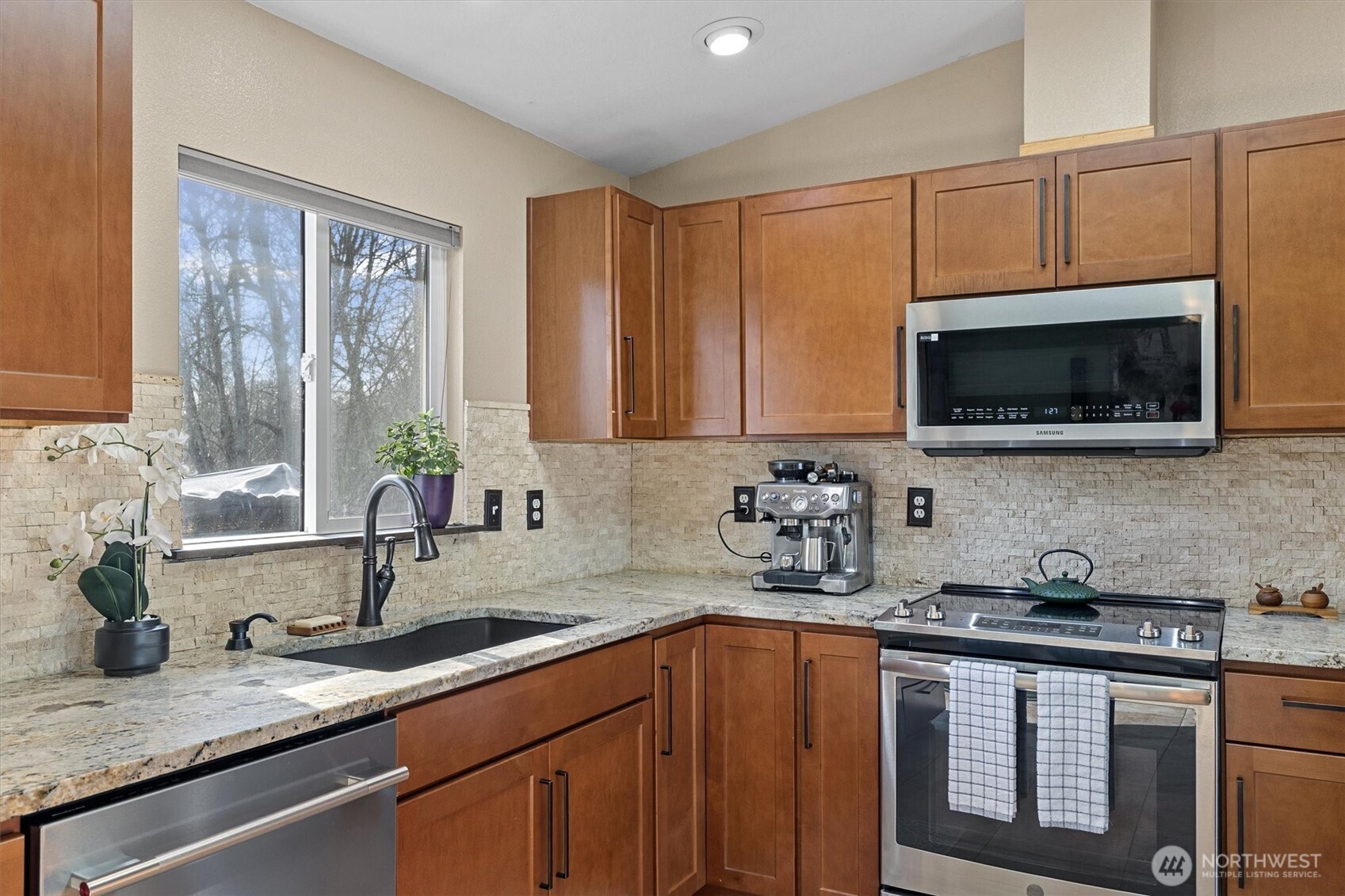 16880 Snoqualmie Lane SE, Monroe, WA 98272