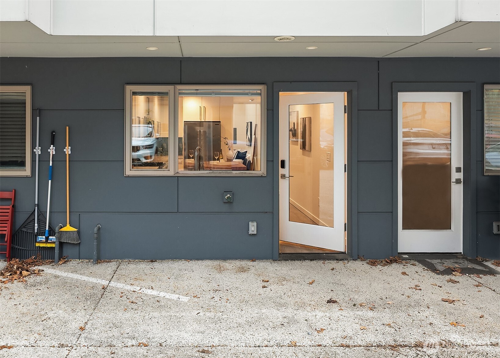 4308 26th Avenue SW #F, Seattle, WA 98106-1560