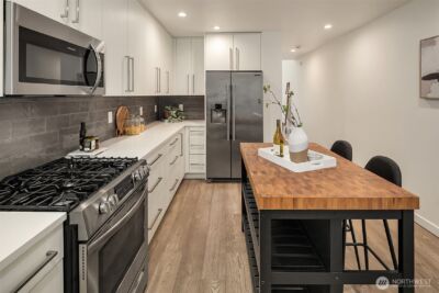 4308 26th Avenue SW #F, Seattle, WA 98106-1560 - Photo 9