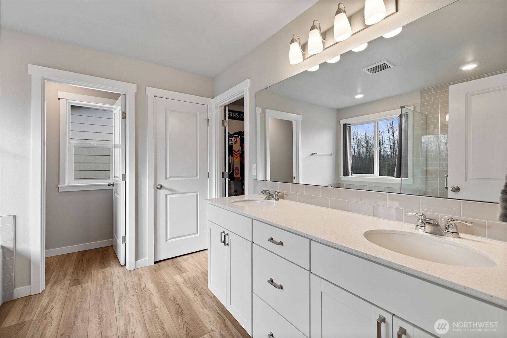 1503 27th Street NW, Puyallup, WA 98371-6648