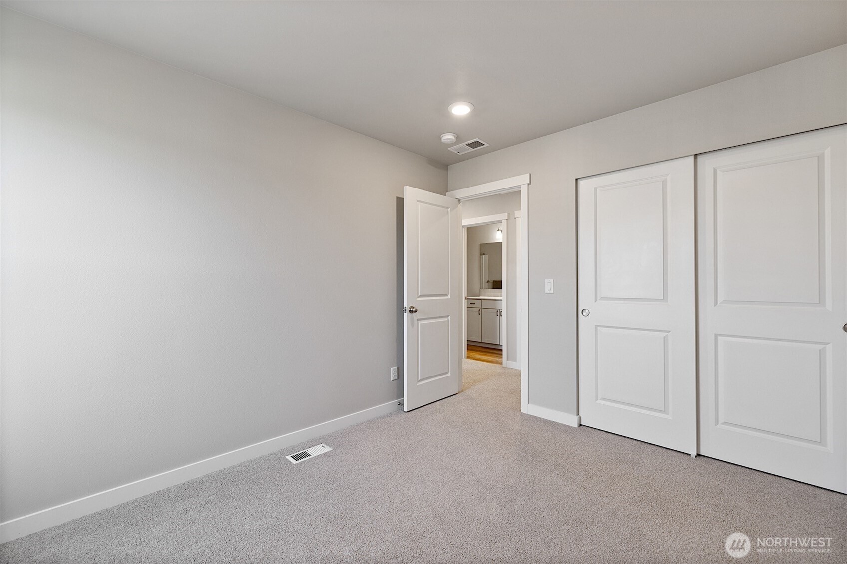 1503 27th Street NW, Puyallup, WA 98371-6648