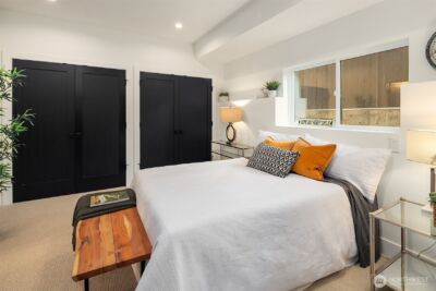 12226 NE 70th Street , Kirkland, WA 98033 - Photo 32