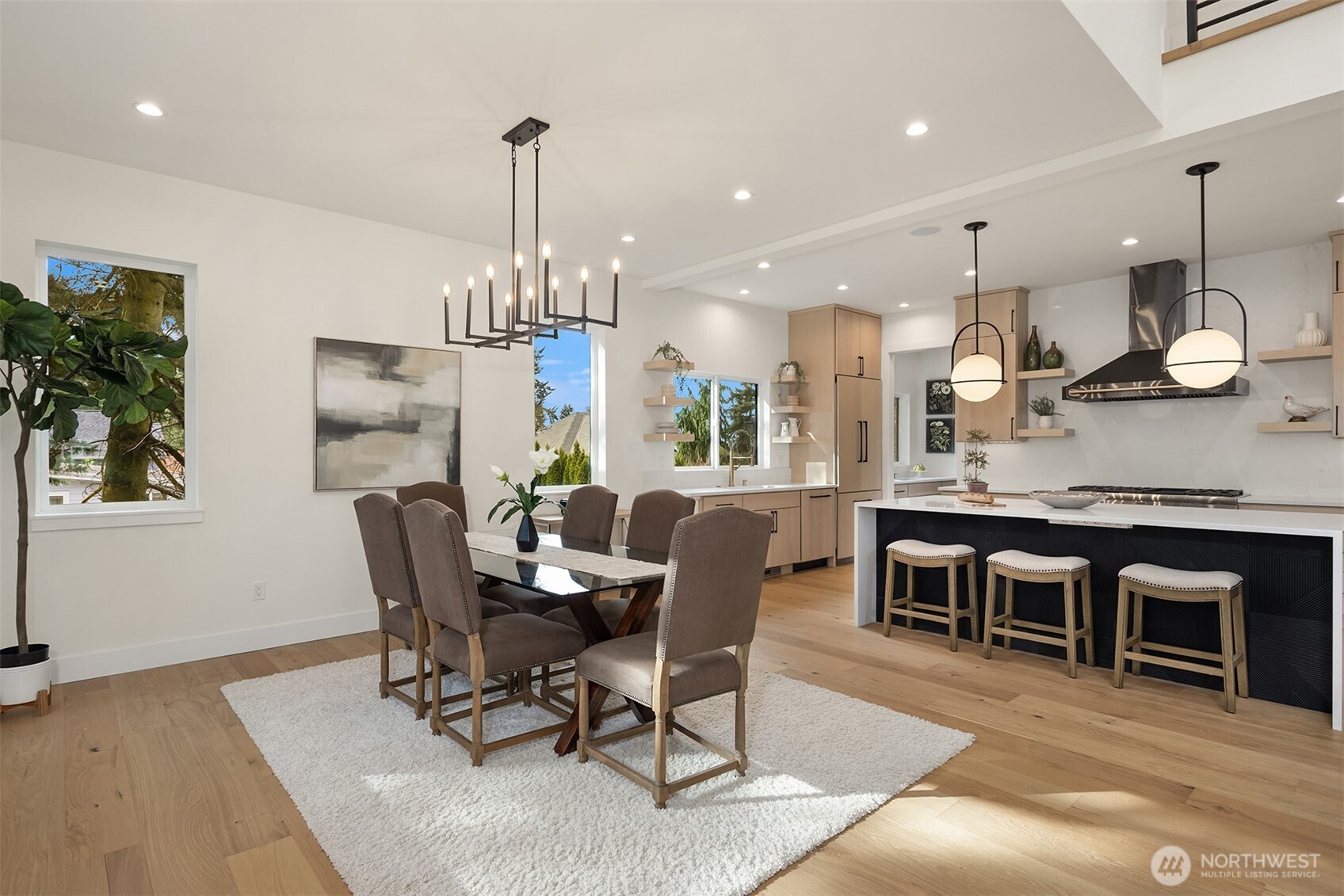 12226 NE 70th Street , Kirkland, WA 98033