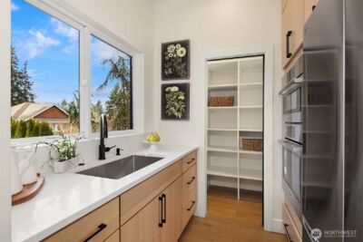 12226 NE 70th Street , Kirkland, WA 98033 - Photo 10