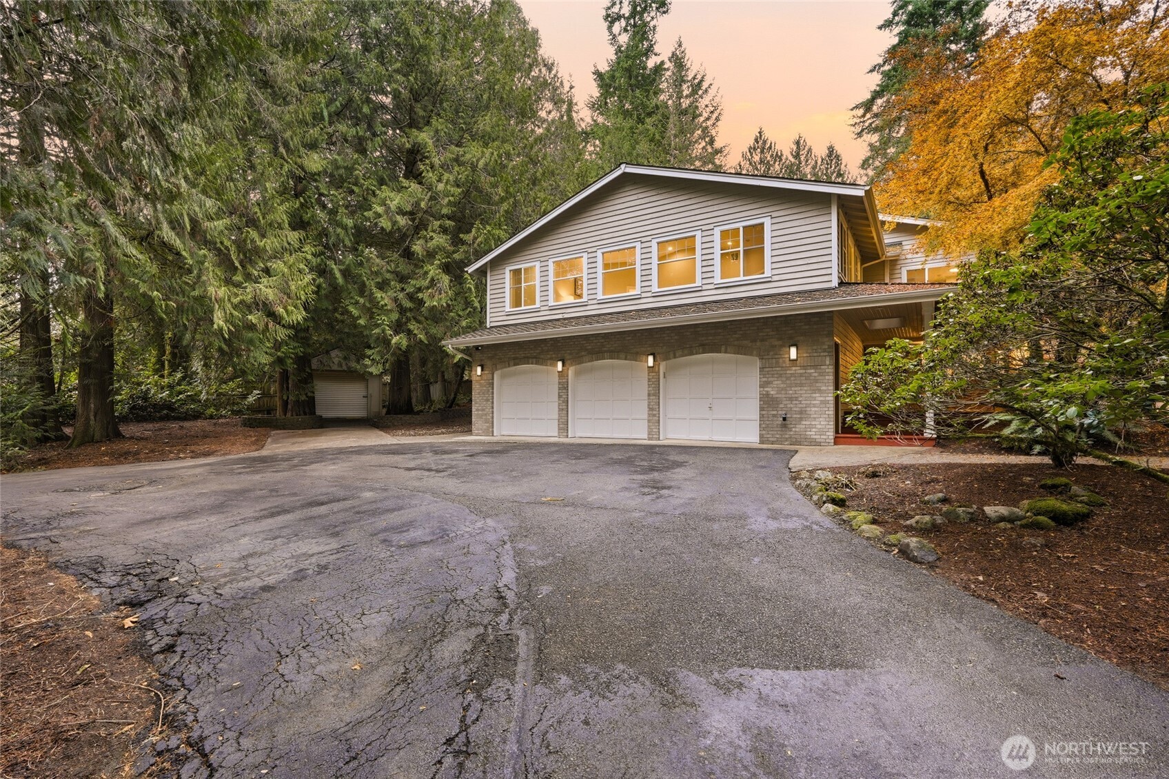 20630 NE 150th Street , Woodinville, WA 98077