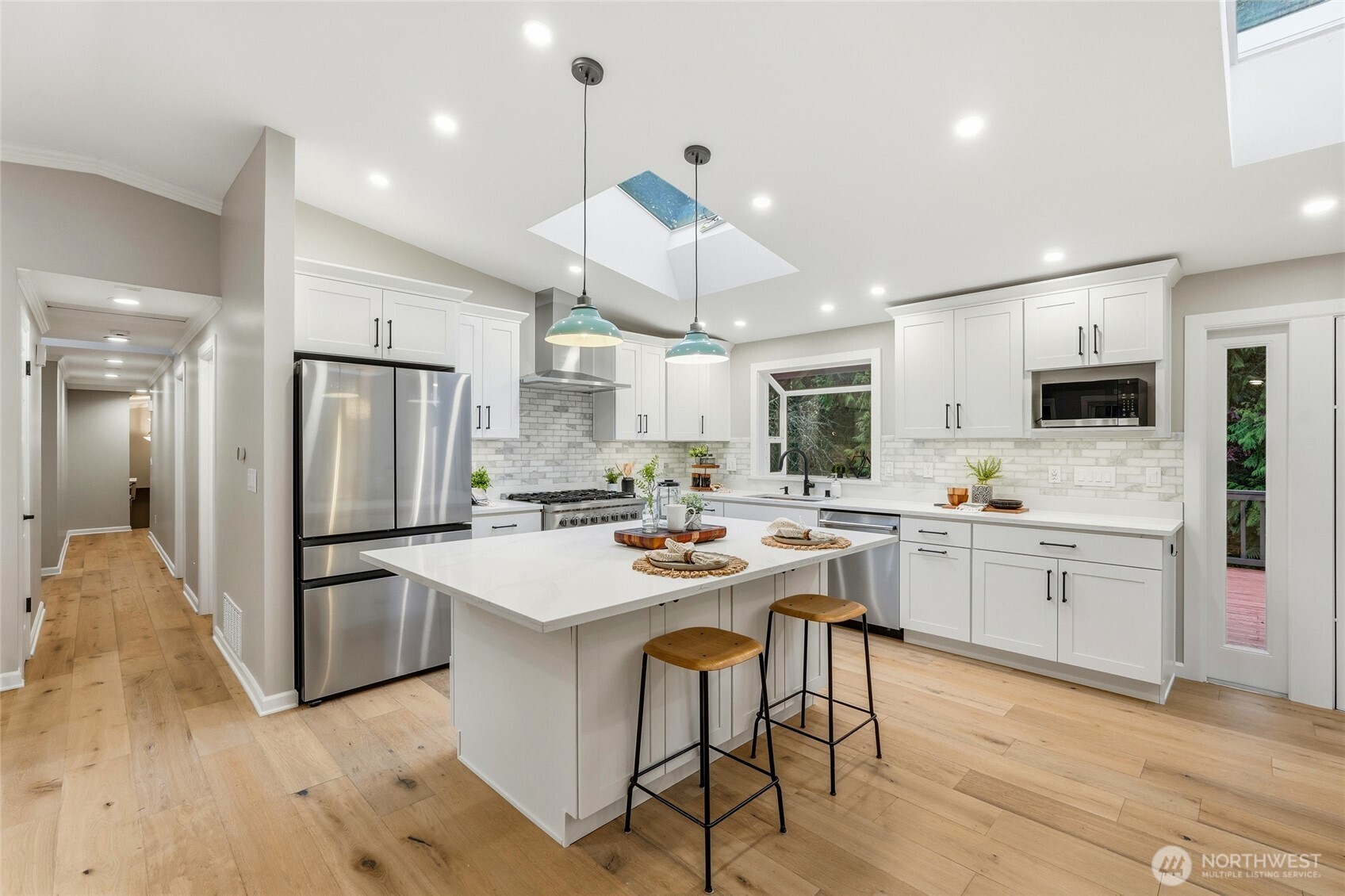 20630 NE 150th Street , Woodinville, WA 98077