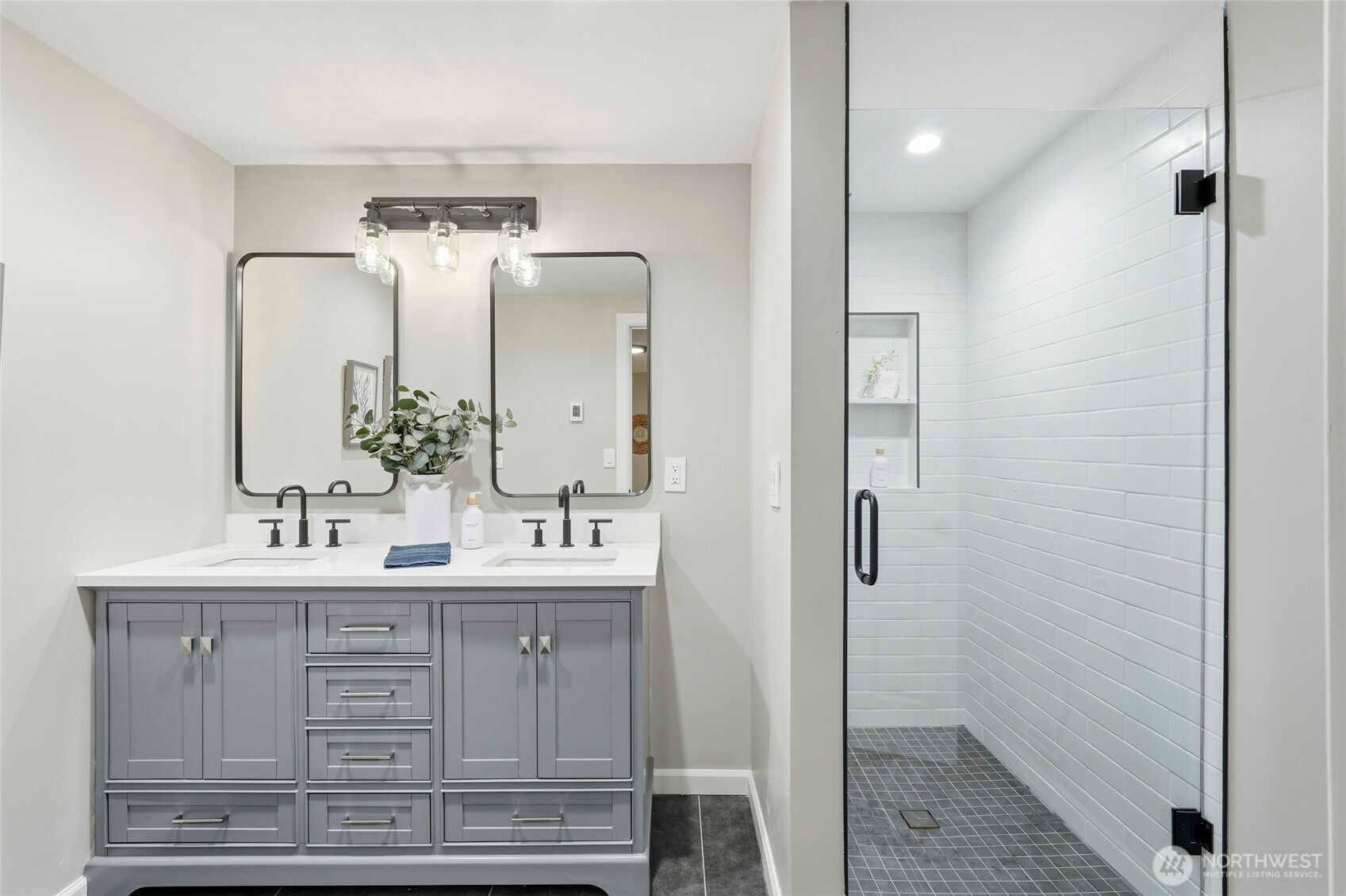 20630 NE 150th Street , Woodinville, WA 98077