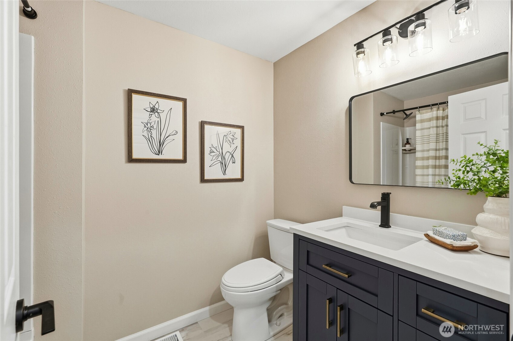 20630 NE 150th Street , Woodinville, WA 98077