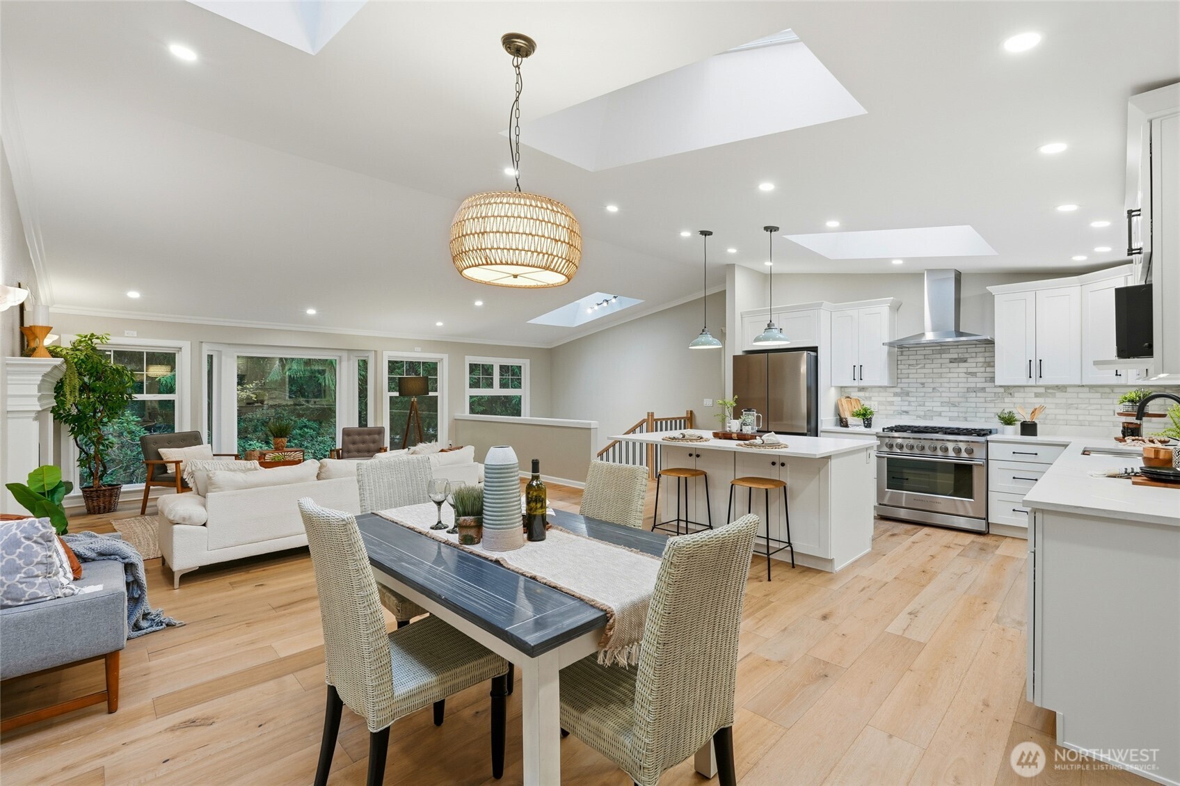 20630 NE 150th Street , Woodinville, WA 98077