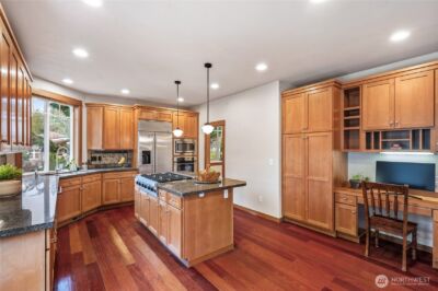 24502 NE 27th Place , Sammamish, WA 98074 - Photo 15