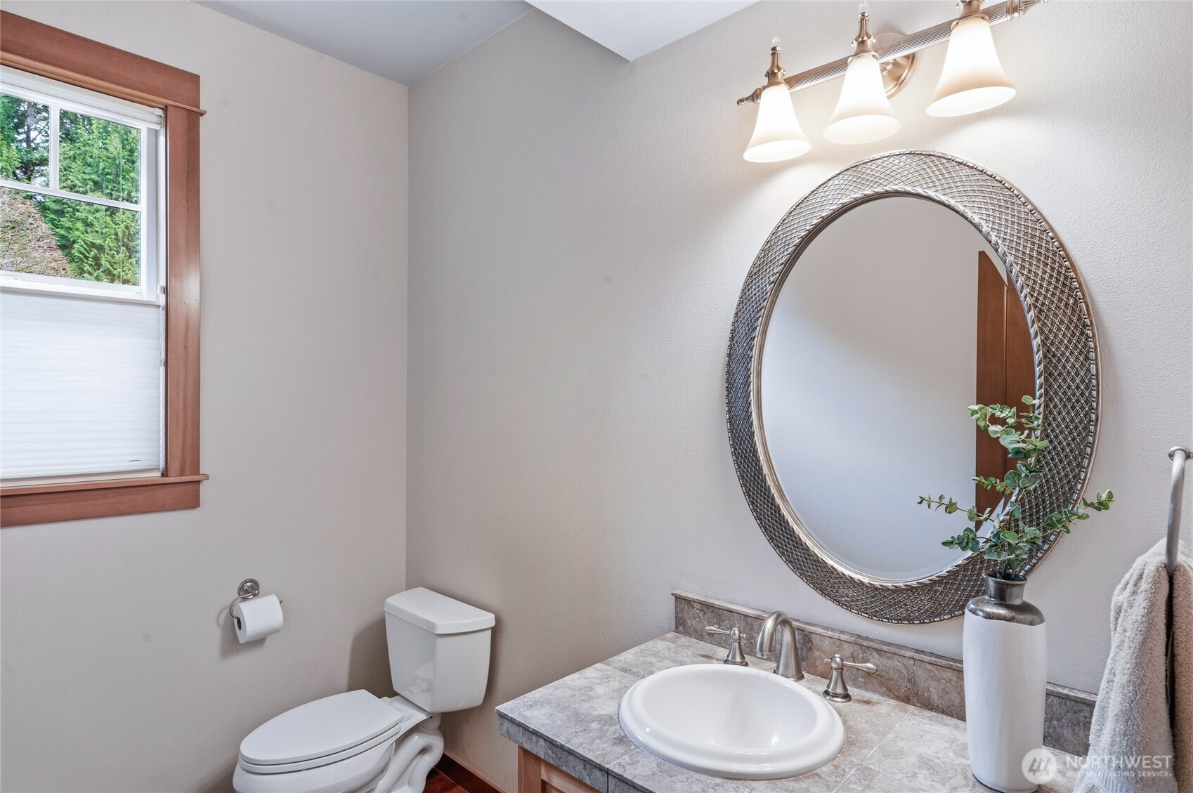 24502 NE 27th Place , Sammamish, WA 98074