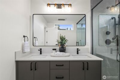 1913 A N 120th Street , Seattle, WA 98133 - Photo 17