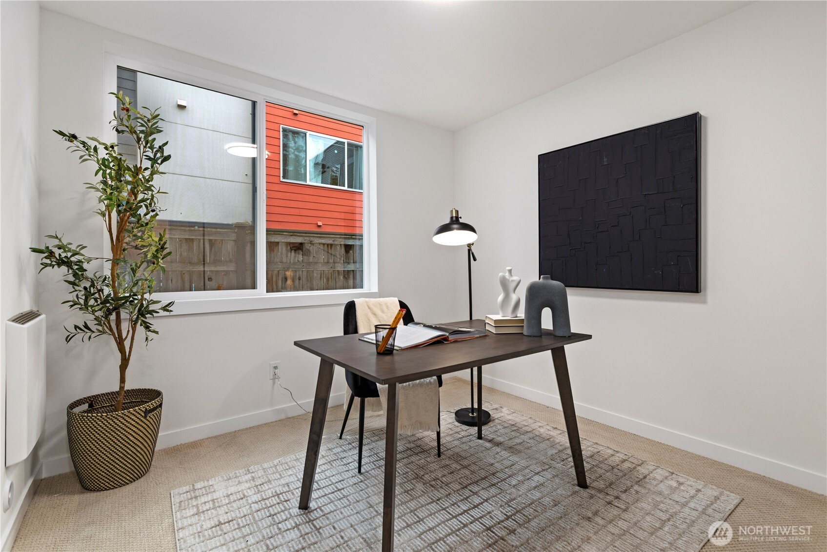 1913 A N 120th Street , Seattle, WA 98133