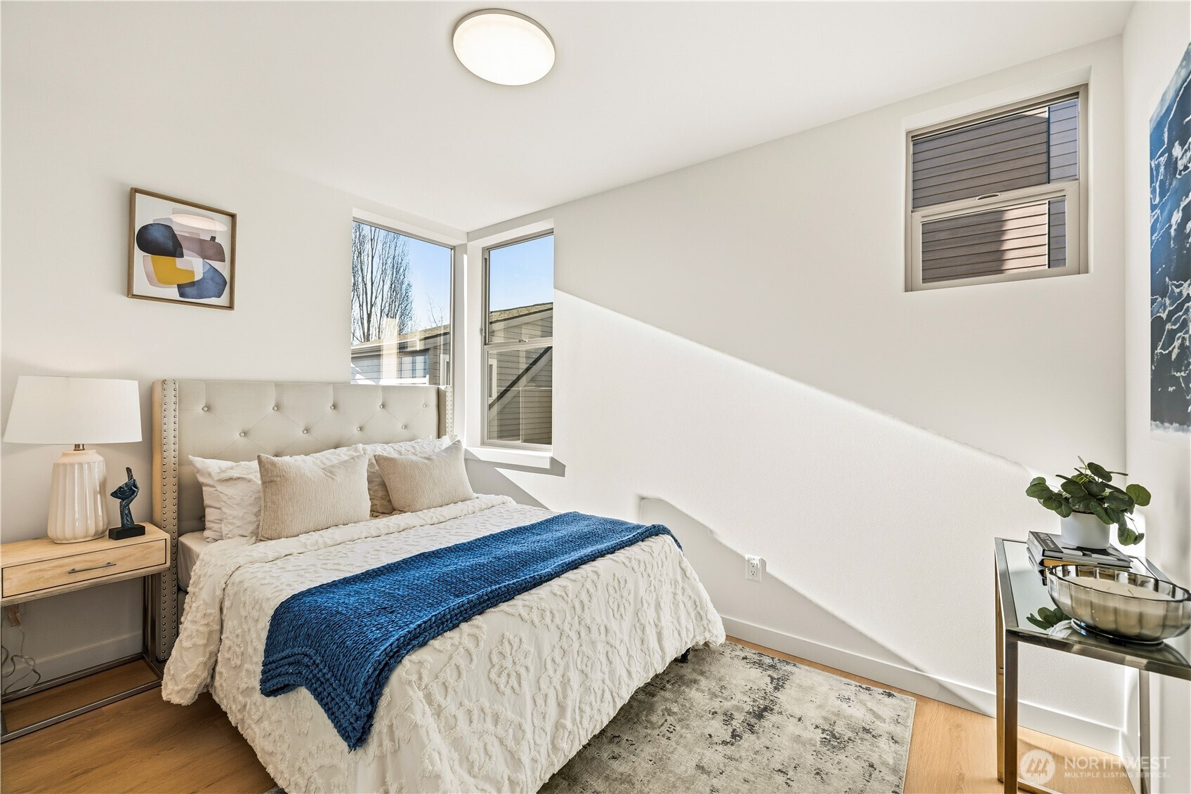 3819 B Fremont Avenue N, Seattle, WA 98103