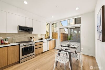 3819 B Fremont Avenue N, Seattle, WA 98103 - Photo 9