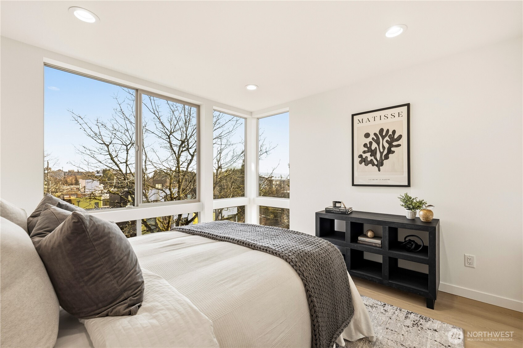 3817 D Fremont Avenue N, Seattle, WA 98103