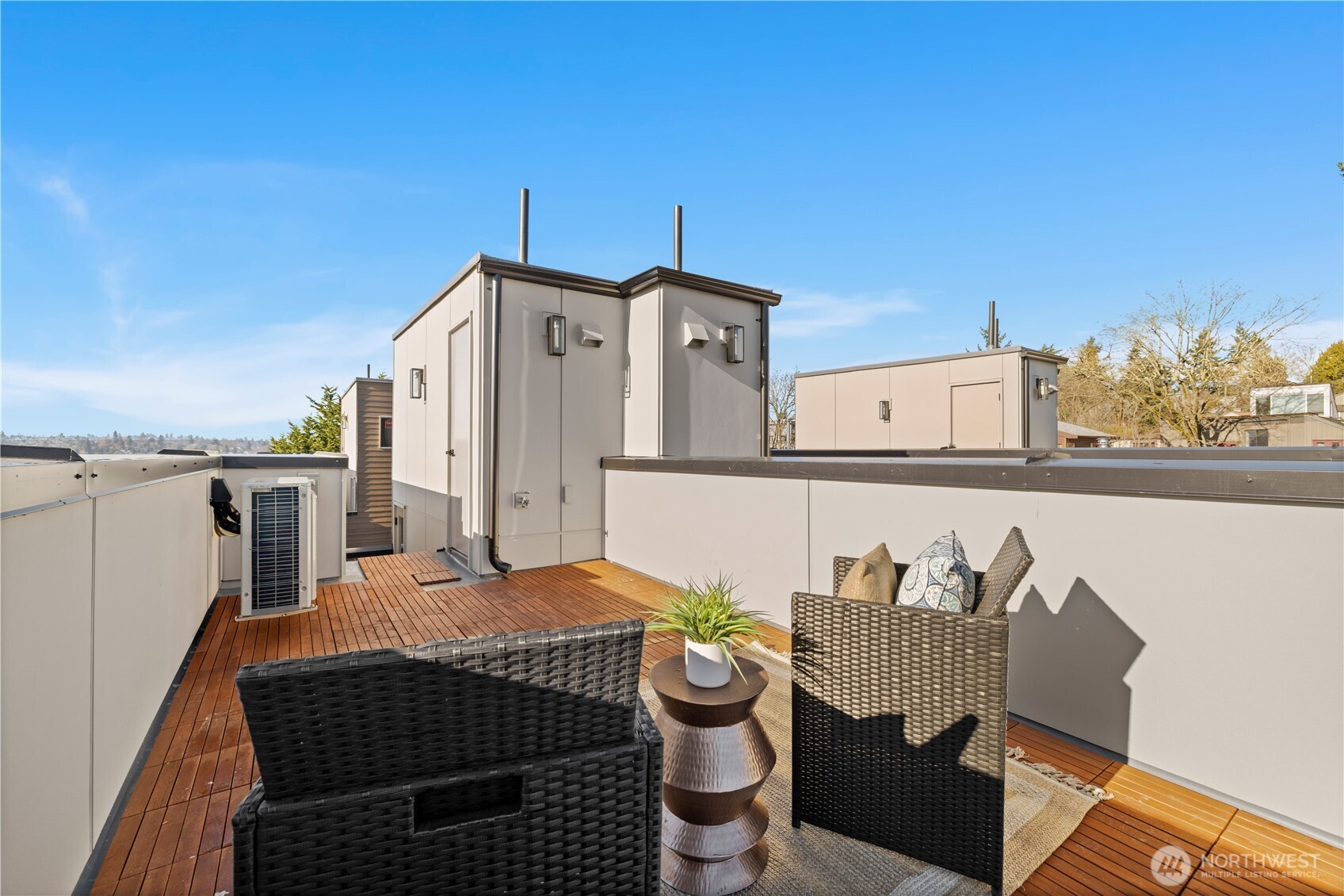 3817 D Fremont Avenue N, Seattle, WA 98103