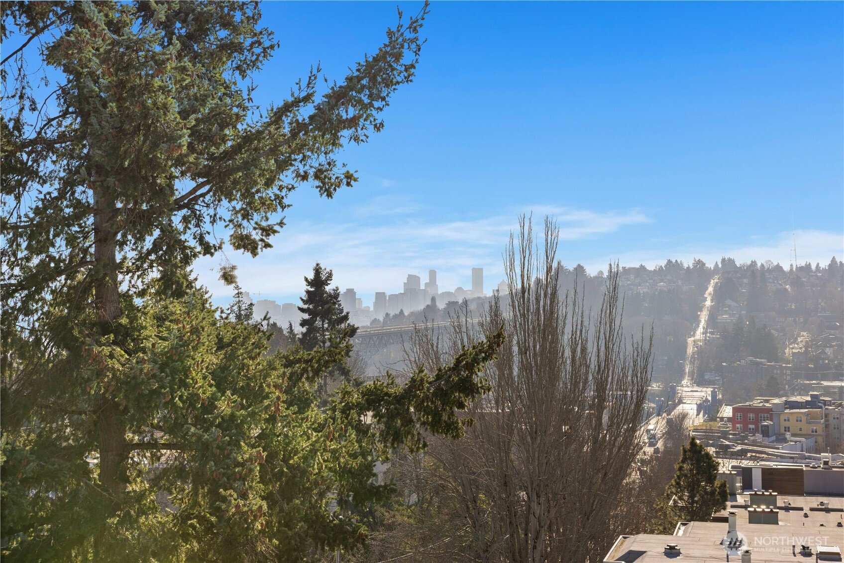 3817 D Fremont Avenue N, Seattle, WA 98103