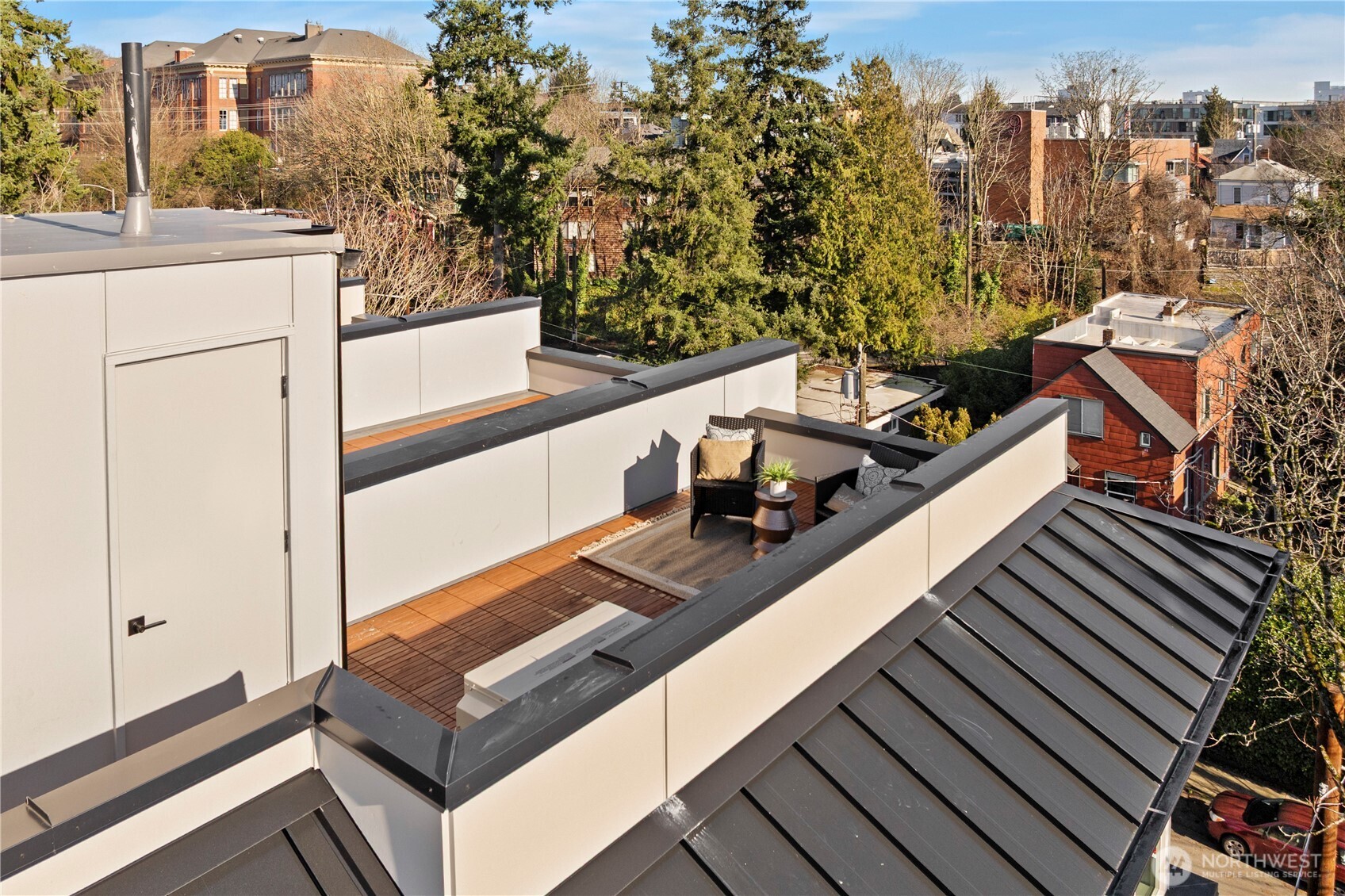 3817 D Fremont Avenue N, Seattle, WA 98103