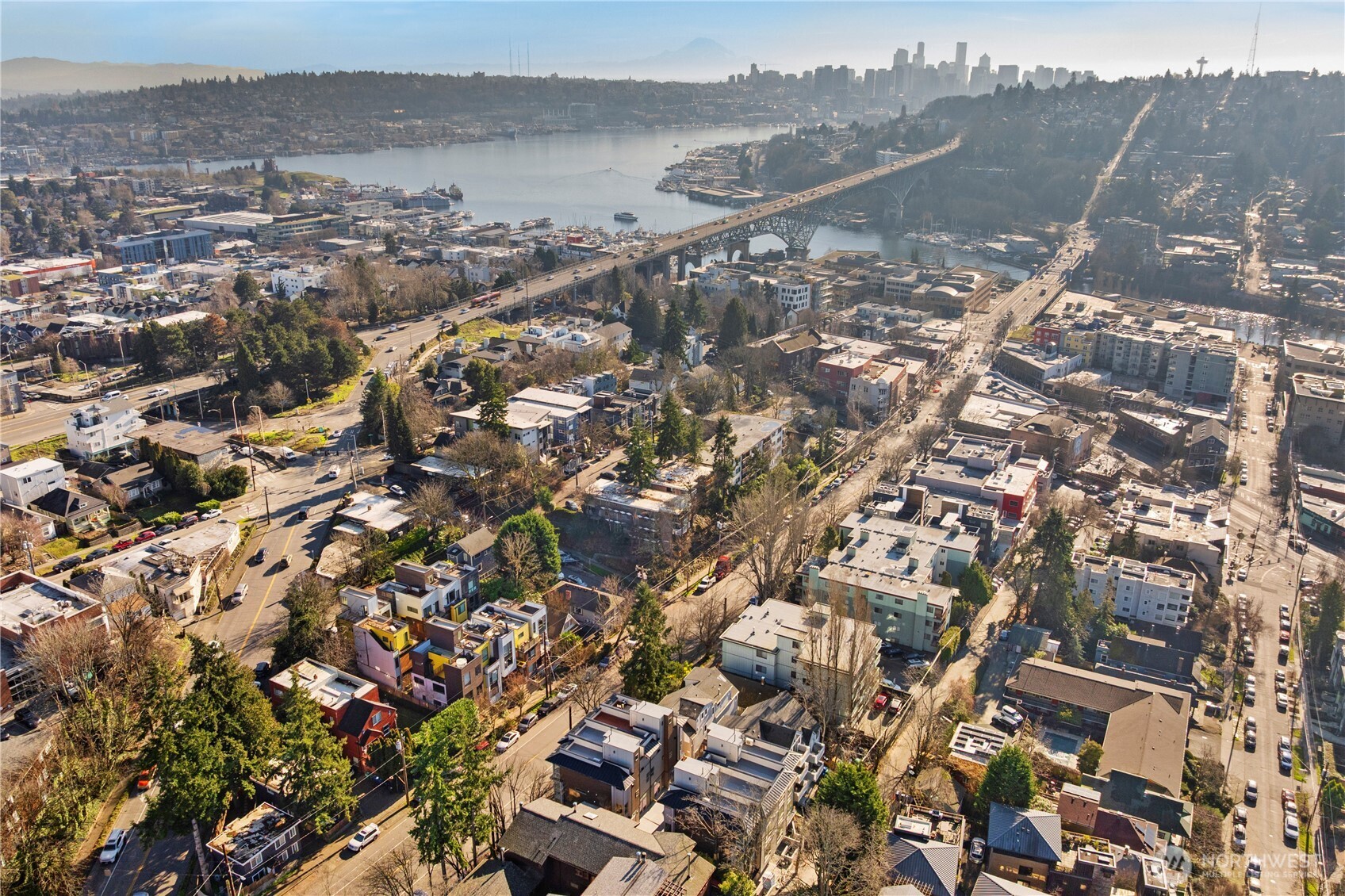 3817 D Fremont Avenue N, Seattle, WA 98103