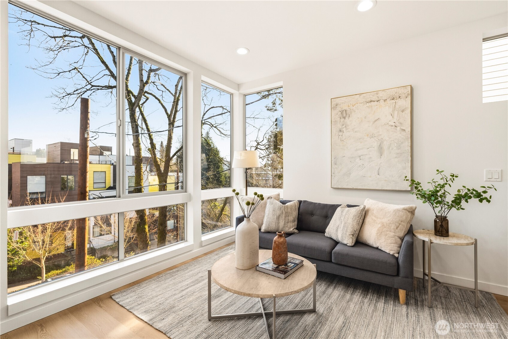 3817 D Fremont Avenue N, Seattle, WA 98103