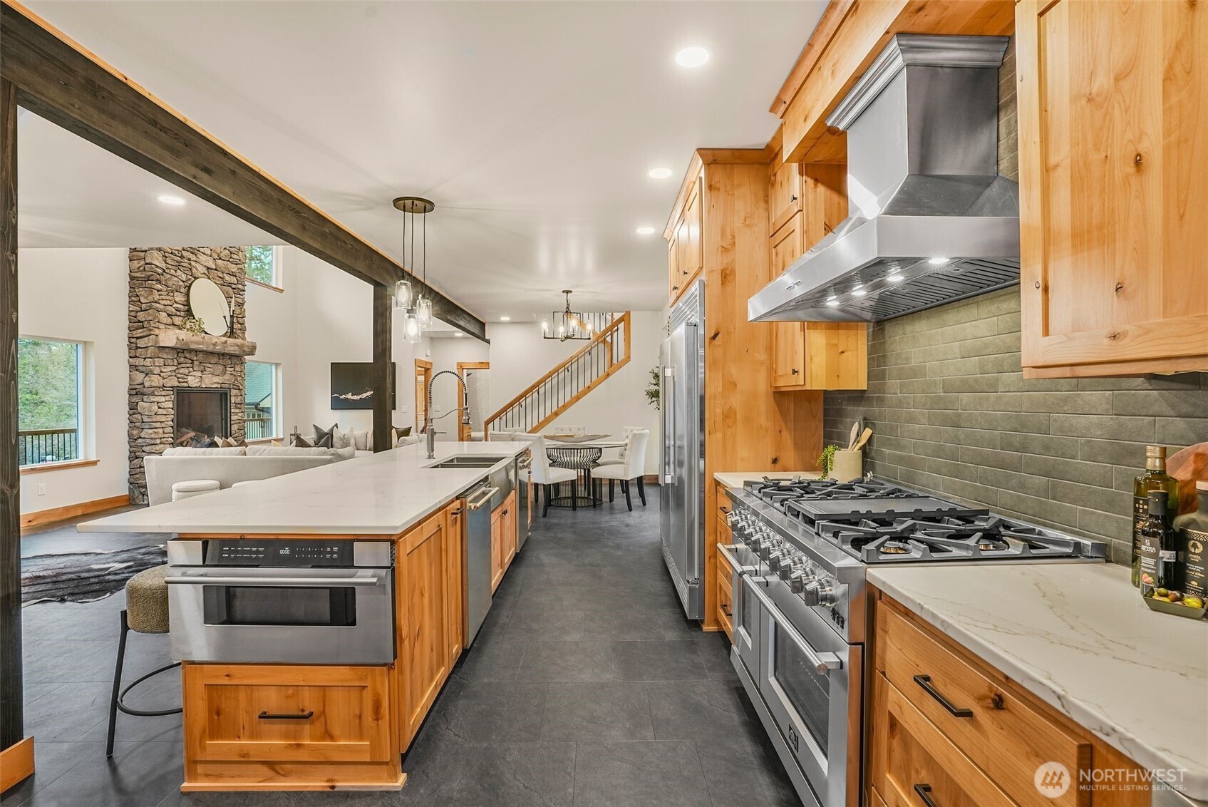 13827 E 46th Ave , Spokane, WA 99206