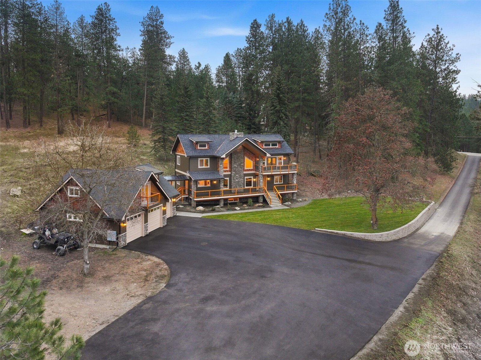 13827 E 46th Ave , Spokane, WA 99206