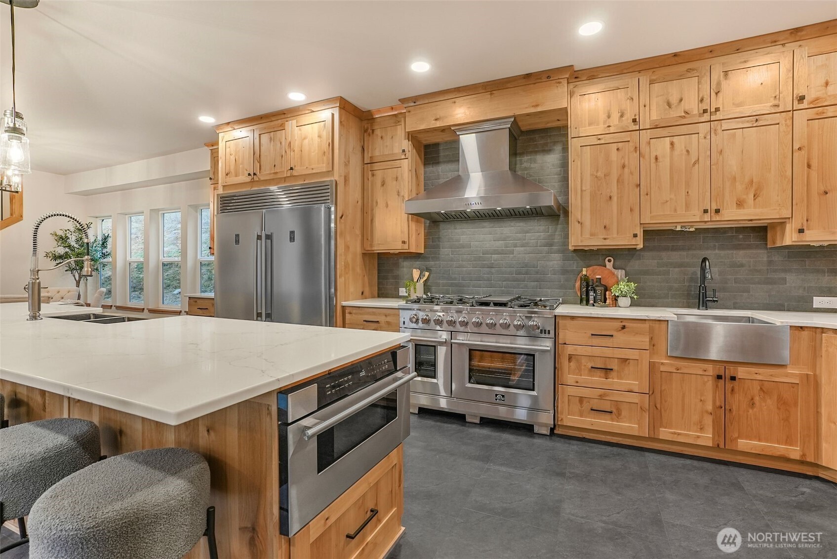 13827 E 46th Ave , Spokane, WA 99206