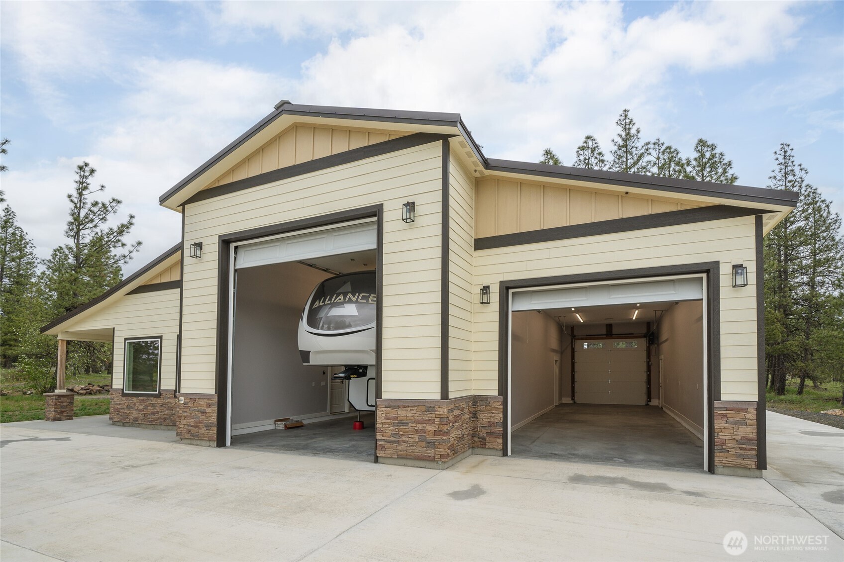 35315 S Bootstrap Ln , Cheney, WA 99004
