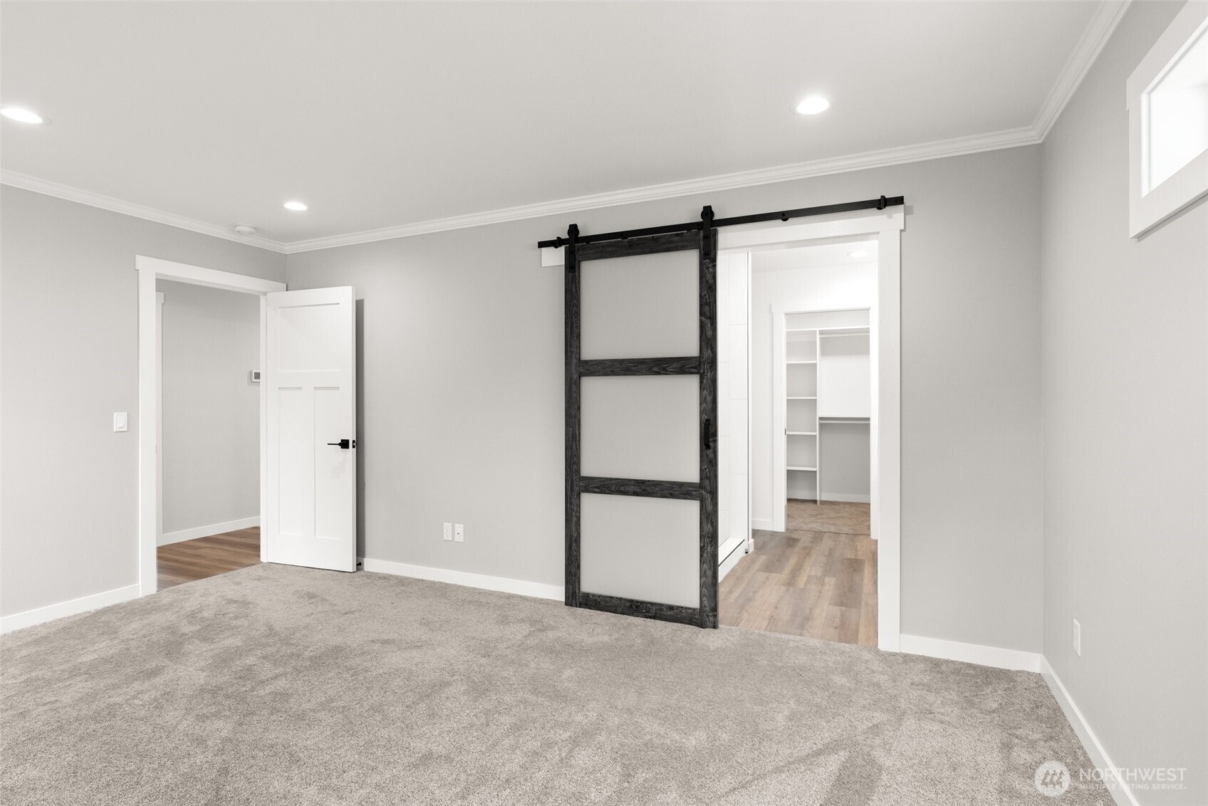 635 Elm Street , Raymond, WA 98577