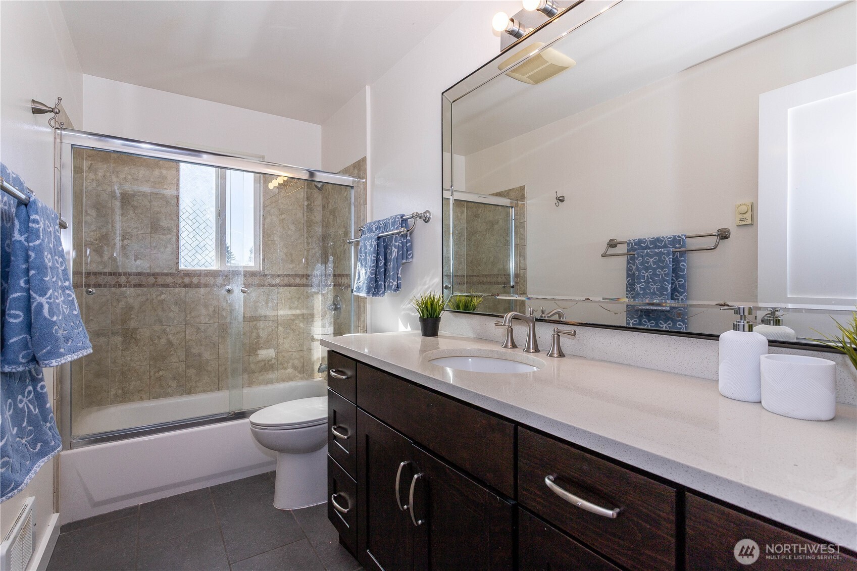 3905 NE 6th Street , Renton, WA 98056