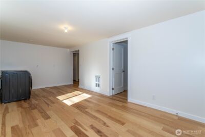 3905 NE 6th Street , Renton, WA 98056 - Photo 15